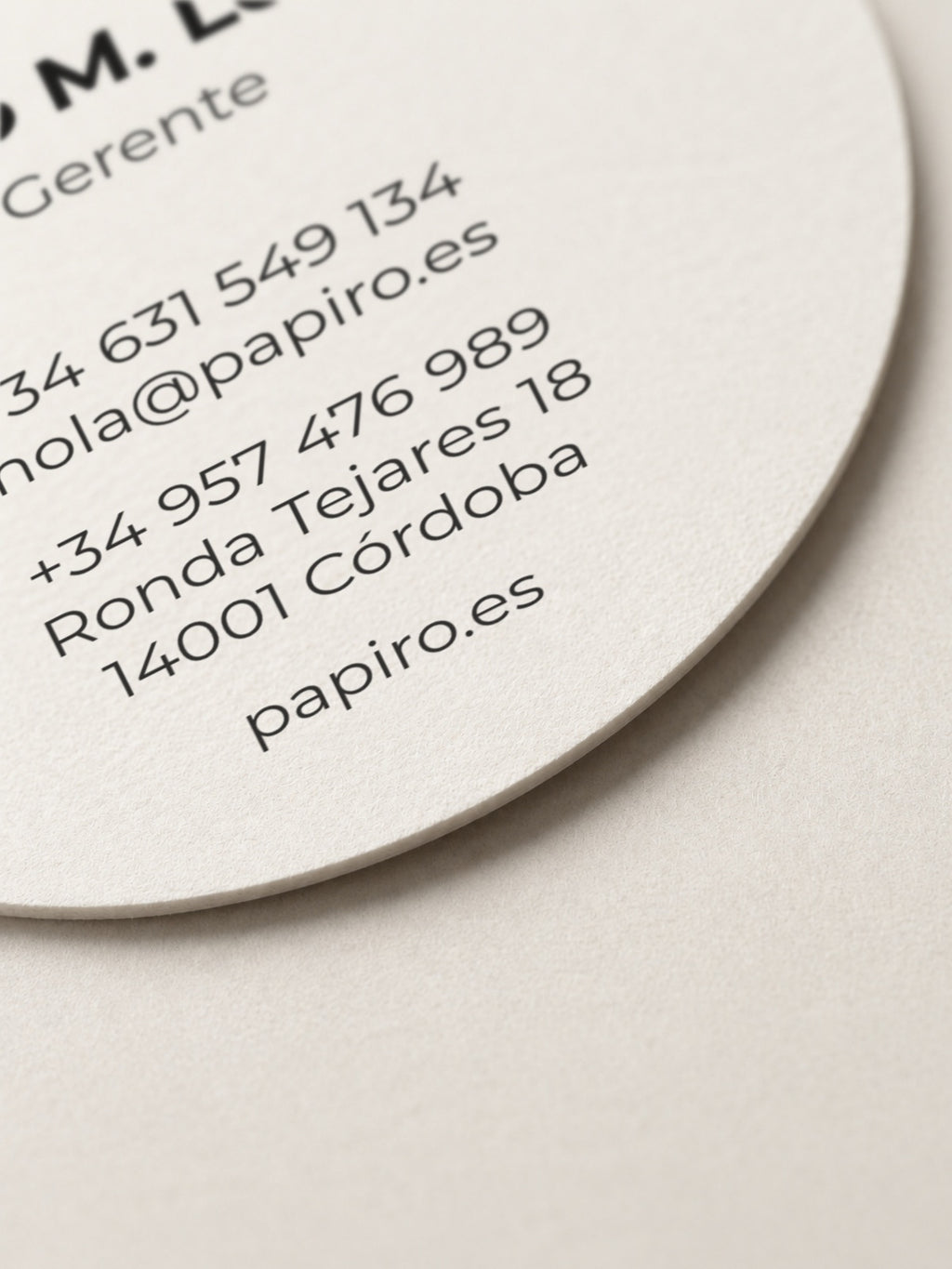 pcfg:native-redonda-macro|El papel, de cerca
