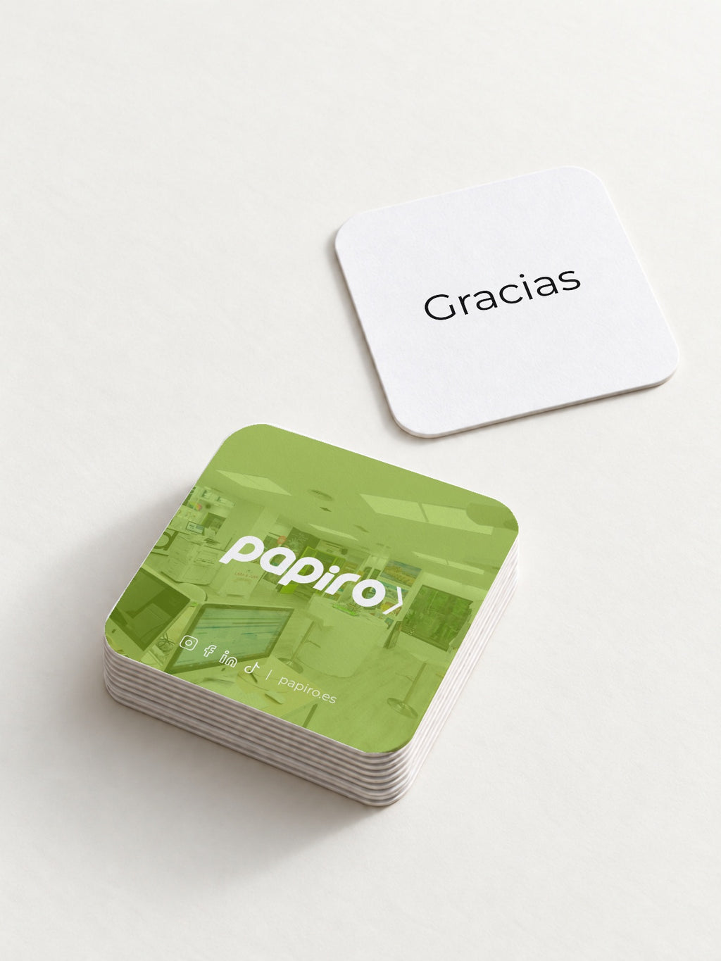 pcfg:native-rounded55-stack|Papel y acabado