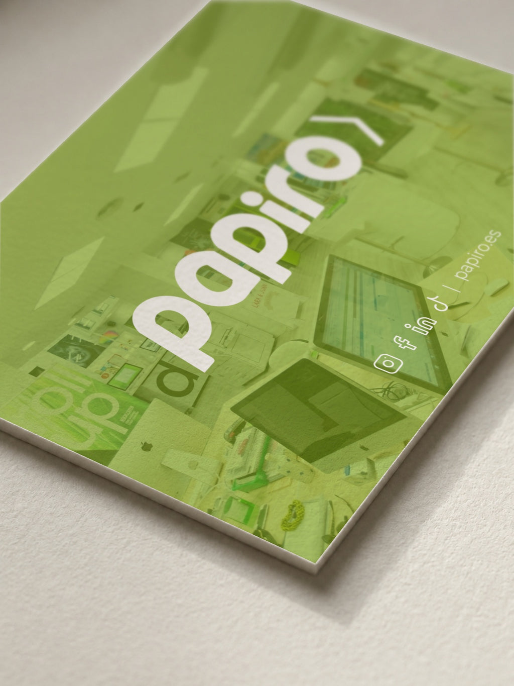 pcfg:native-clasica-macro|El papel y su canto